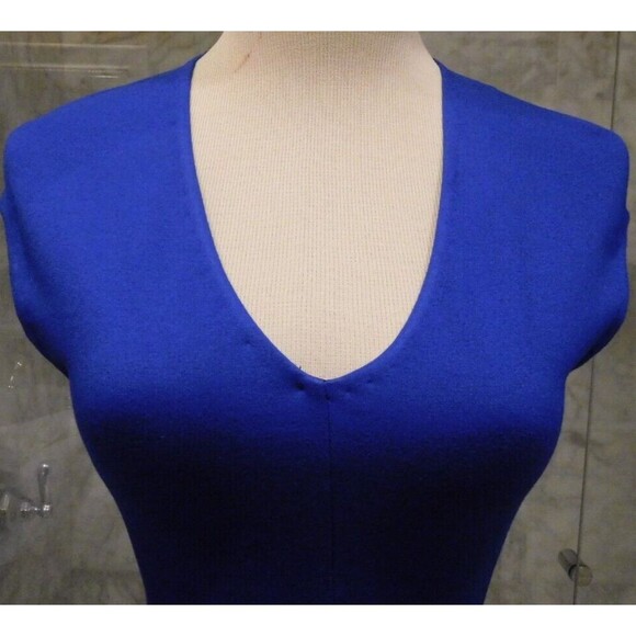 Women's WILFRED Royal Blue Cap Sleeve V-Neck Rayon Blend Top XXS - Picture 2 of 6